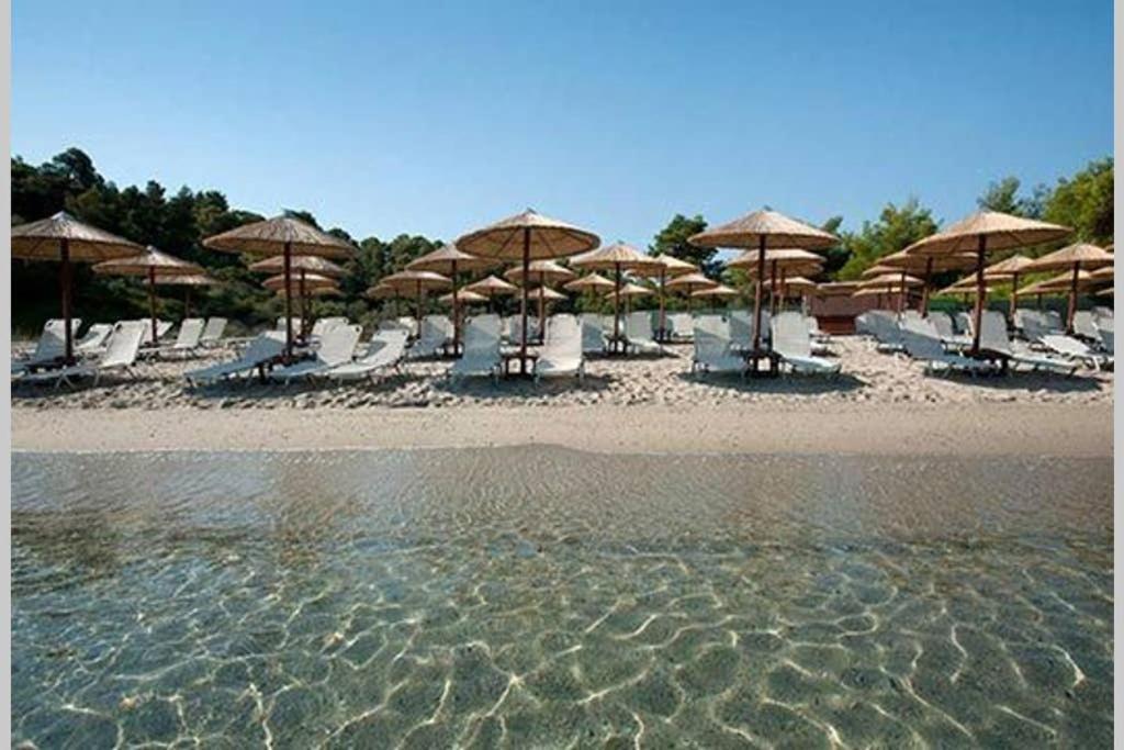Apartment Large Near Potamos Epanomi