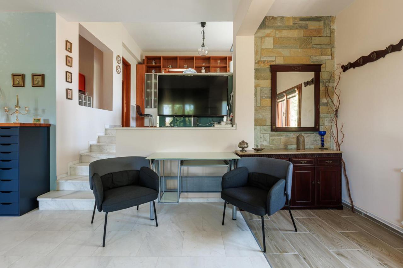 Apartment Large Near Potamos Epanomi